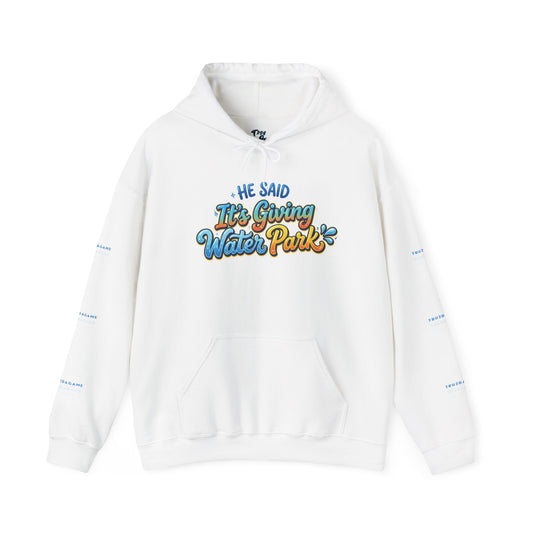 "It’s Giving” Women's Graphic Pullover