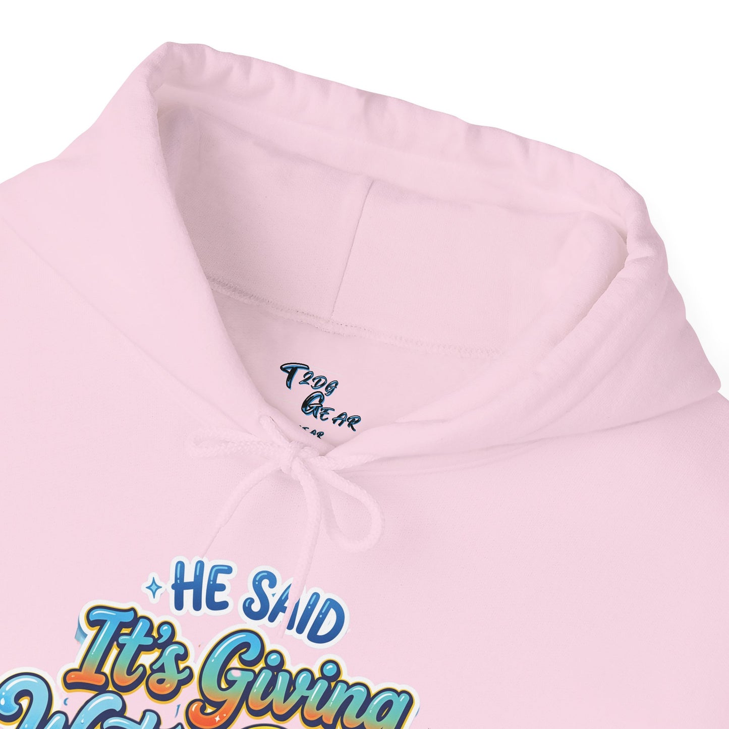"It’s Giving” Women's Graphic Pullover