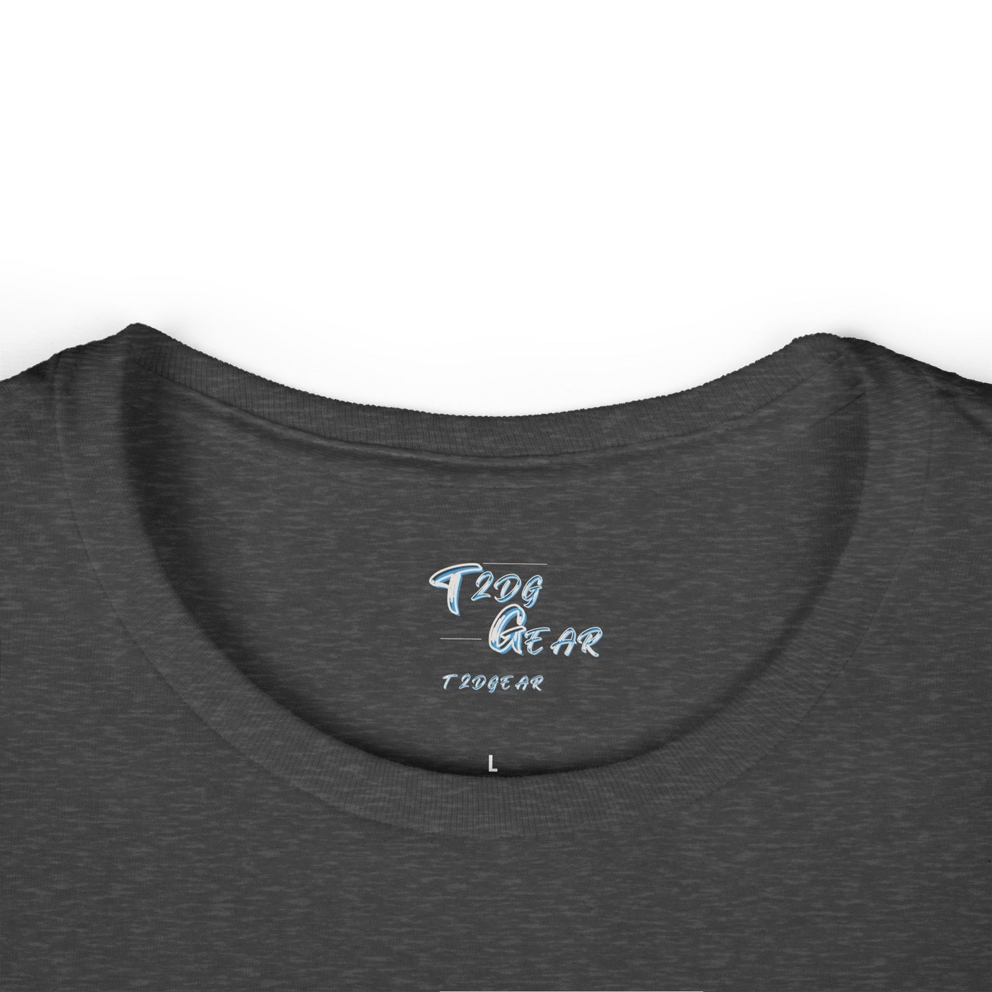 "It’s Giving" Women's Graphic Tee