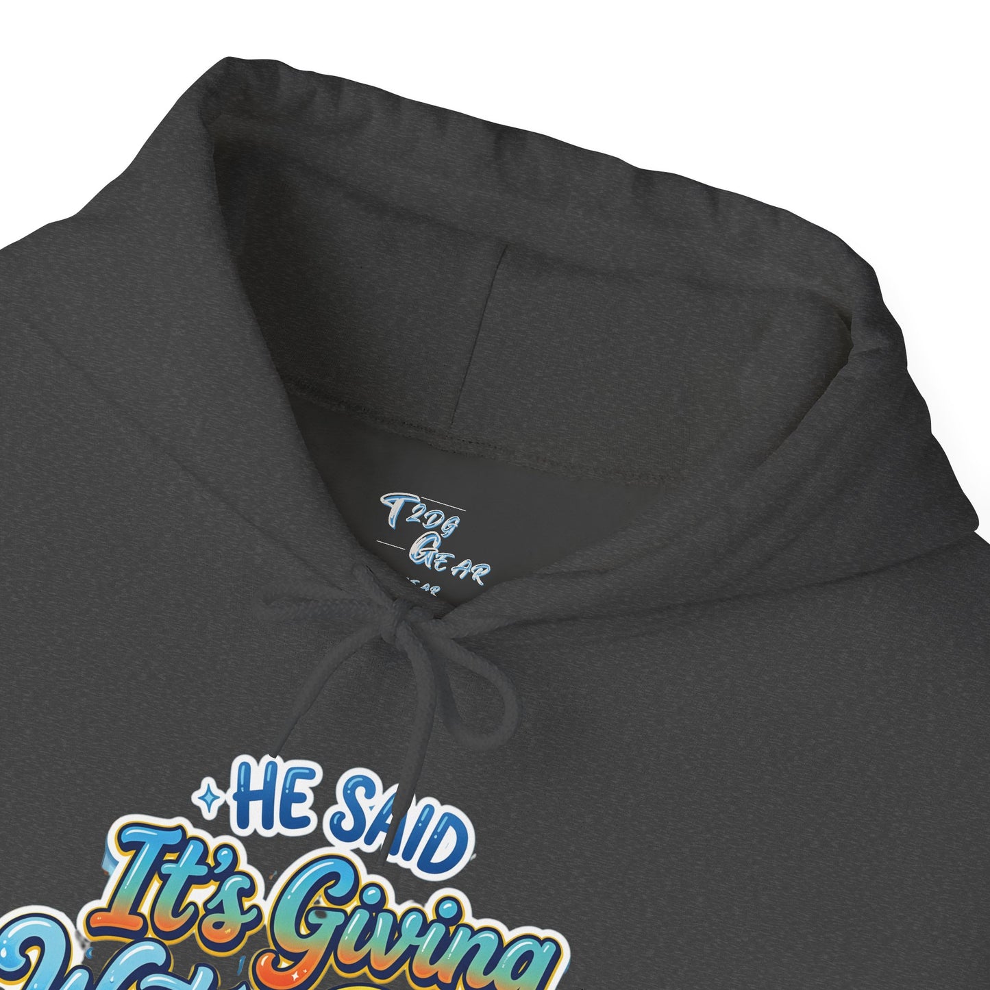 "It’s Giving” Women's Graphic Pullover